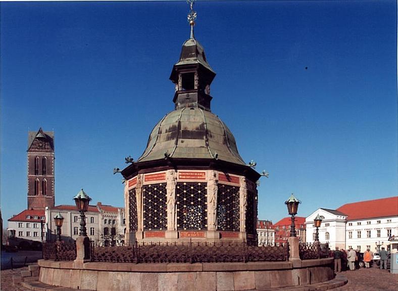 Ferienwohnungen Buetow Вісмар Номер фото